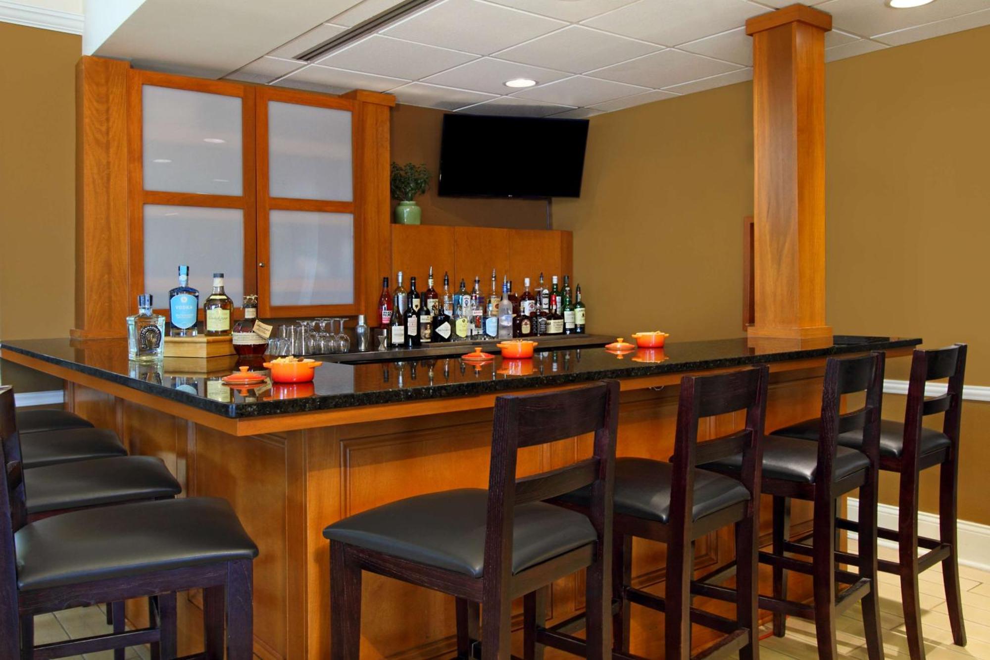 Hilton Garden Inn Columbus Airport Екстериор снимка