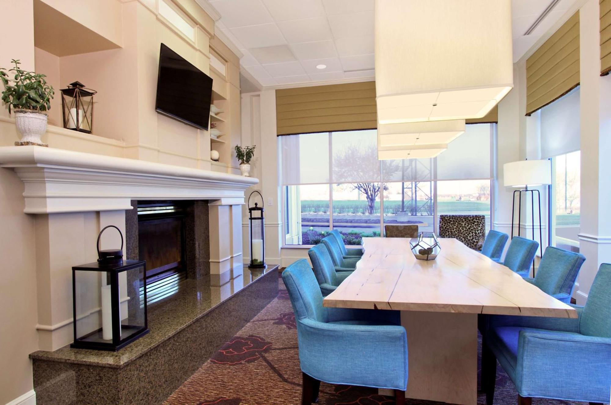 Hilton Garden Inn Columbus Airport Екстериор снимка
