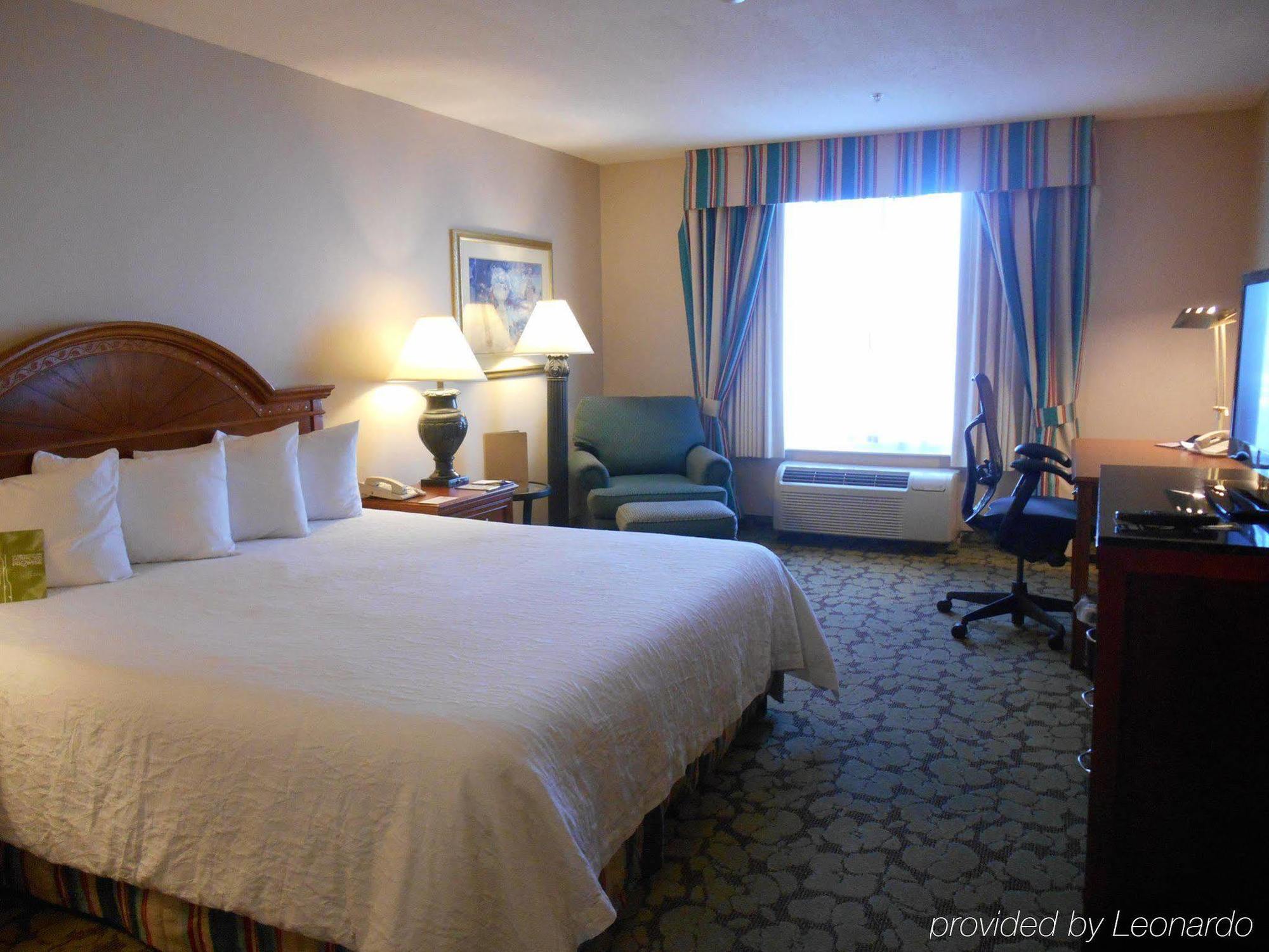Hilton Garden Inn Columbus Airport Екстериор снимка