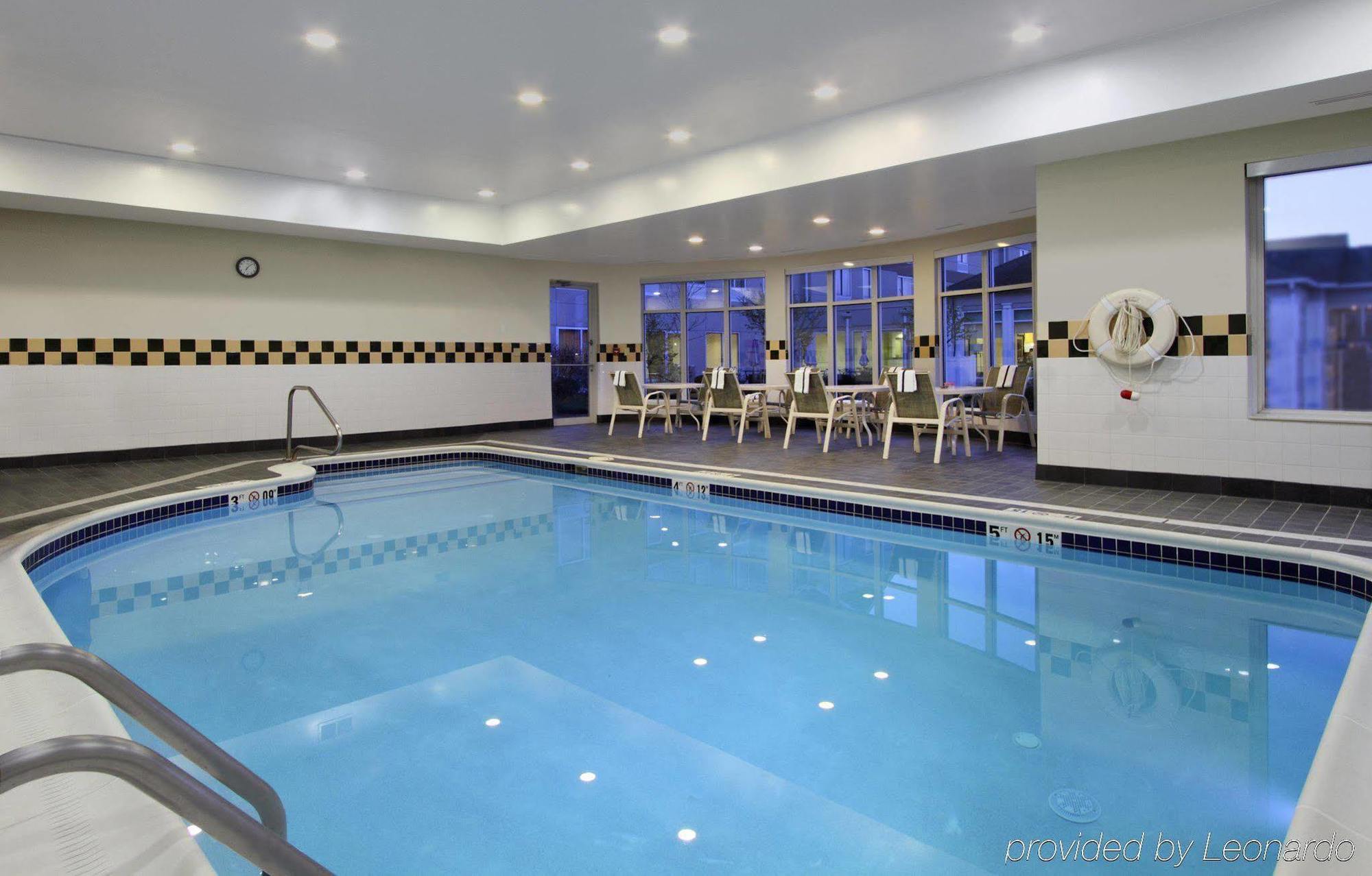 Hilton Garden Inn Columbus Airport Екстериор снимка